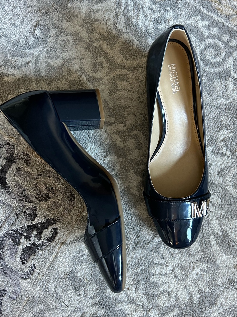 Michael Kors Navy Patent Block Heel Pumps | Size 7.5 | Never Worn